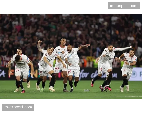 从英超到西甲:塞维利亚新援讲述两国联赛定位球战术风格差异。 从英超到西甲:塞维利亚新援讲述两国联赛定位球战术风格差异。