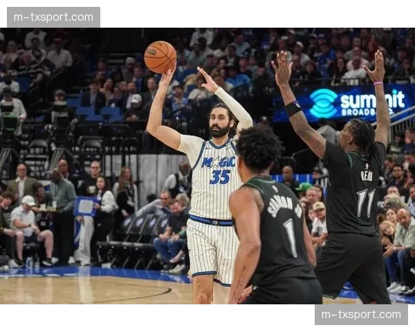 比塔泽替补21分钟砍14分15板6助，创历史首人纪录